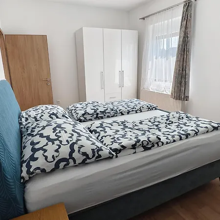 - Rx Štýrský Hradec