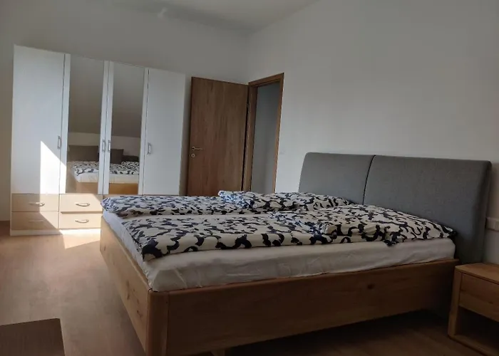 - Rx Διαμέρισμα Gartenstadt